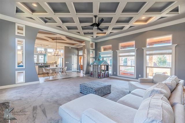 302 Southwind Circle, Abilene, TX 79602