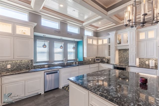 302 Southwind Circle, Abilene, TX 79602