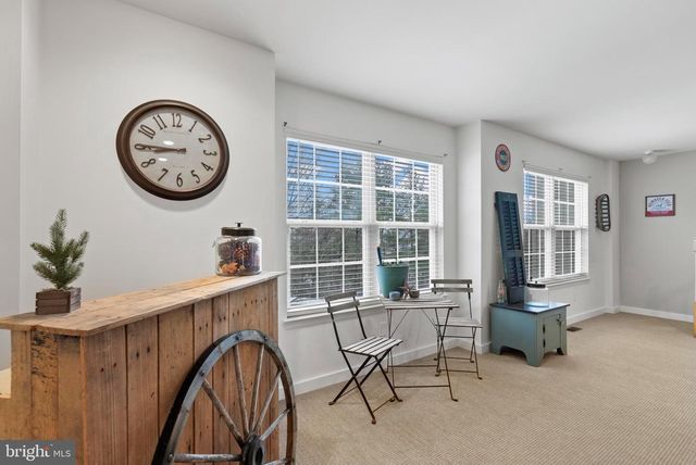 45 PINCKNEY DR, Coatesville, PA 19320