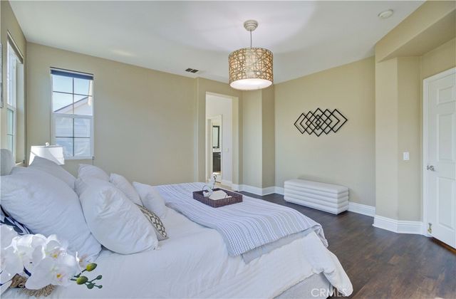 10 Roycroft Court, Ladera Ranch, CA 92694