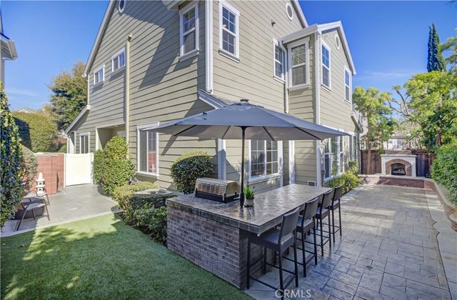 10 Roycroft Court, Ladera Ranch, CA 92694