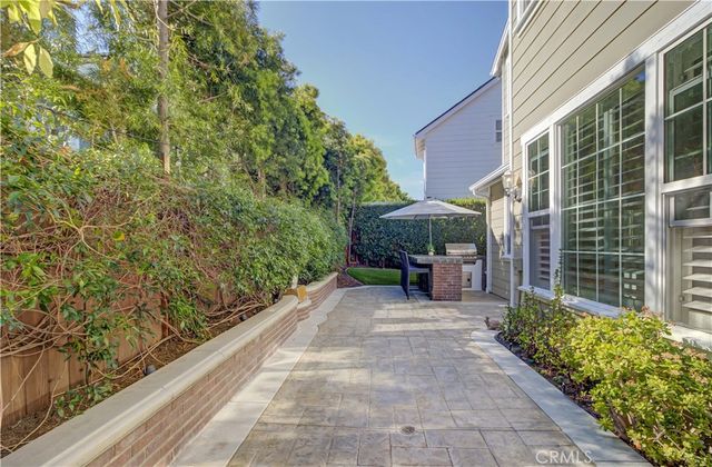 10 Roycroft Court, Ladera Ranch, CA 92694