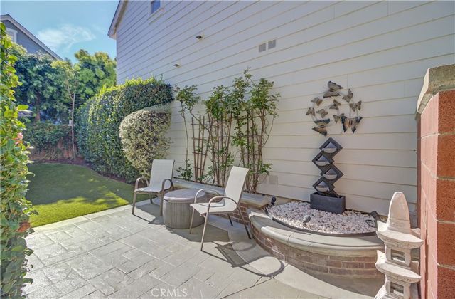 10 Roycroft Court, Ladera Ranch, CA 92694