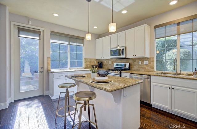 10 Roycroft Court, Ladera Ranch, CA 92694