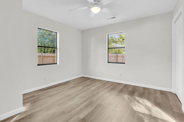 802 Royle Road, Ladson, SC 29456