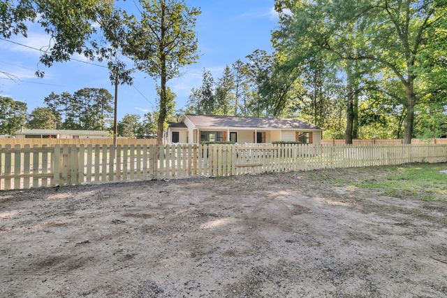 802 Royle Road, Ladson, SC 29456