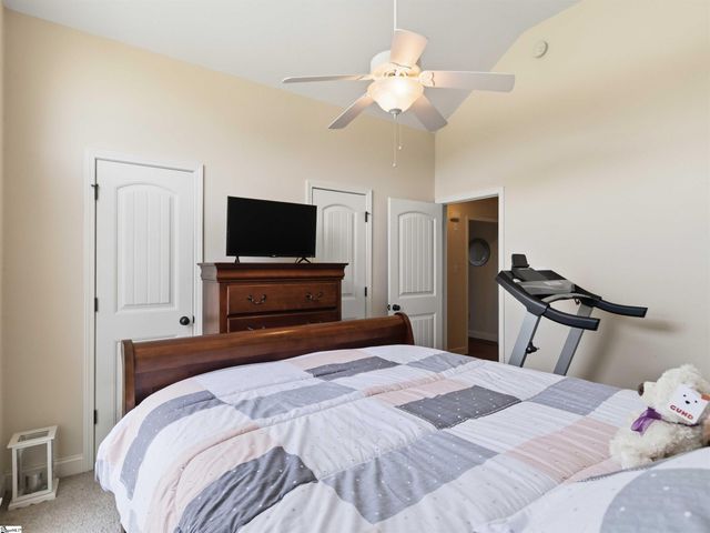 104 Harvest Ridge Drive, Inman, SC 29349