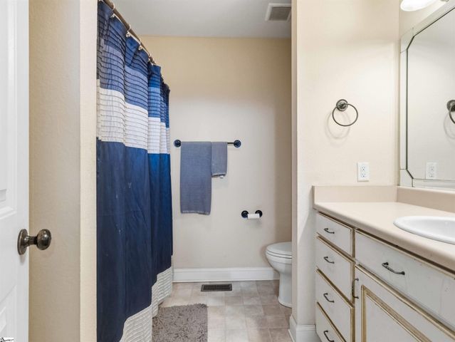 104 Harvest Ridge Drive, Inman, SC 29349