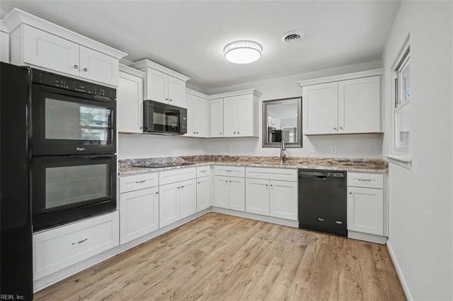 47 Azalea DR, Hampton, VA 23669