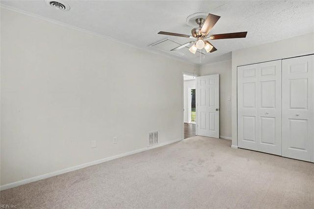 47 Azalea DR, Hampton, VA 23669