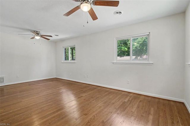 47 Azalea DR, Hampton, VA 23669