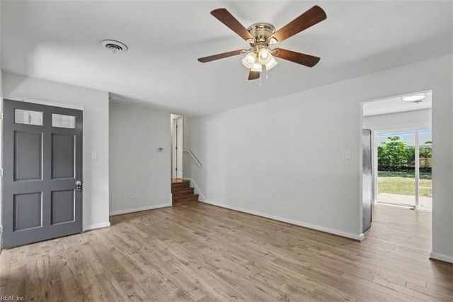 47 Azalea DR, Hampton, VA 23669