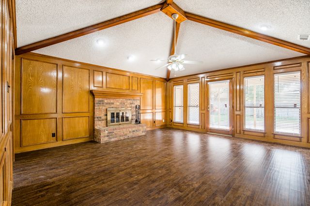 500 Cross Bend Court, Irving, TX 75061