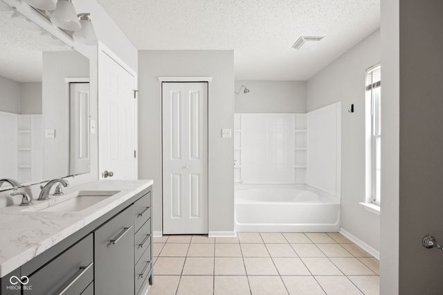 12636 Majestic Way, Fishers, IN 46037