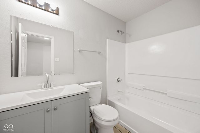 12636 Majestic Way, Fishers, IN 46037