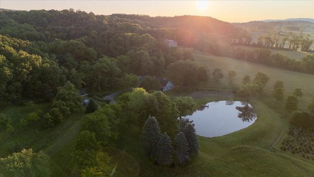 701 Bishop RD, Blacksburg, VA 24060