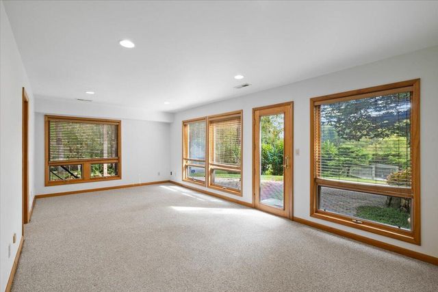 701 Bishop RD, Blacksburg, VA 24060