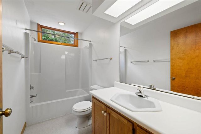 701 Bishop RD, Blacksburg, VA 24060