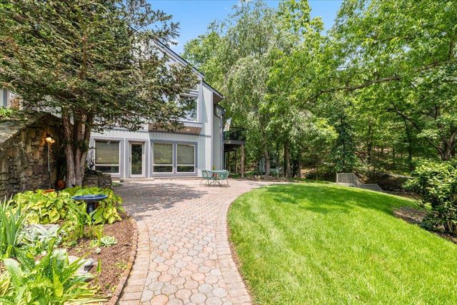 701 Bishop RD, Blacksburg, VA 24060