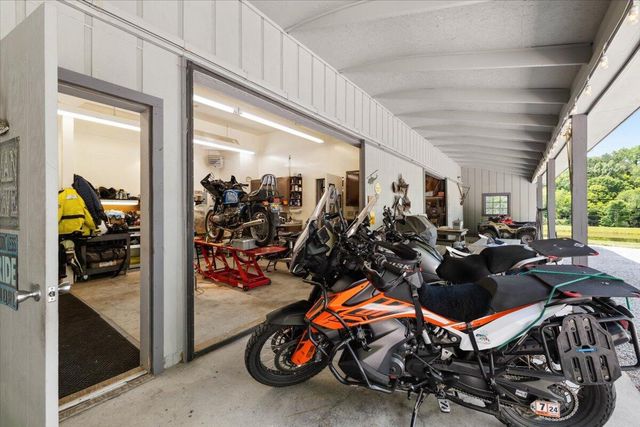 701 Bishop RD, Blacksburg, VA 24060