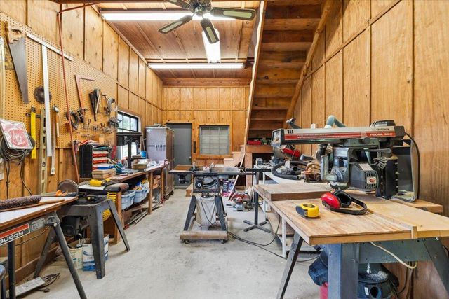 701 Bishop RD, Blacksburg, VA 24060