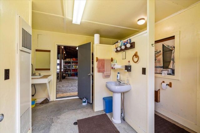 701 Bishop RD, Blacksburg, VA 24060