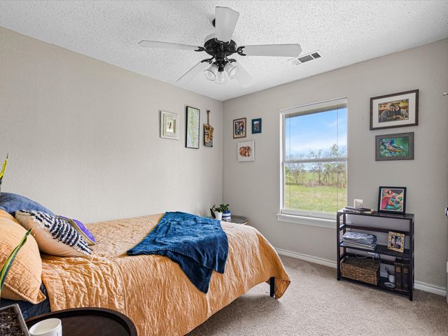 5227 E Fm 875, Waxahachie, TX 75167