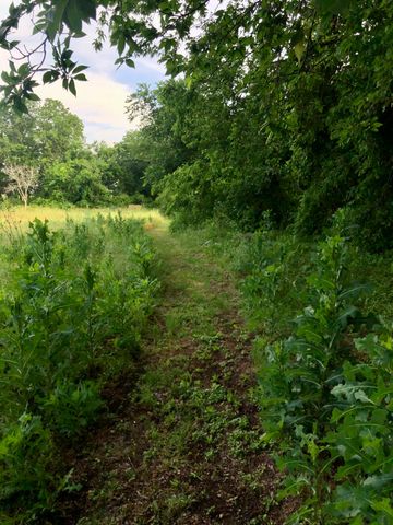 5227 E Fm 875, Waxahachie, TX 75167