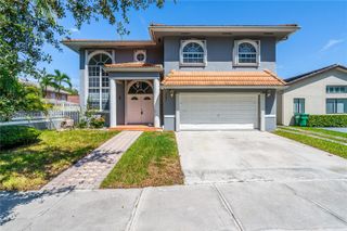 15251 NW 89th Avenue, Miami Lakes, FL 33018