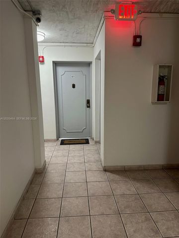 245 18th Street 401, Miami Beach, FL 33139