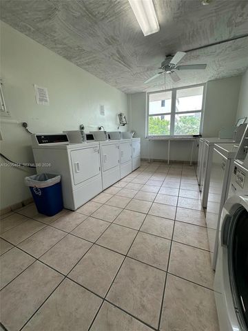 245 18th Street 401, Miami Beach, FL 33139