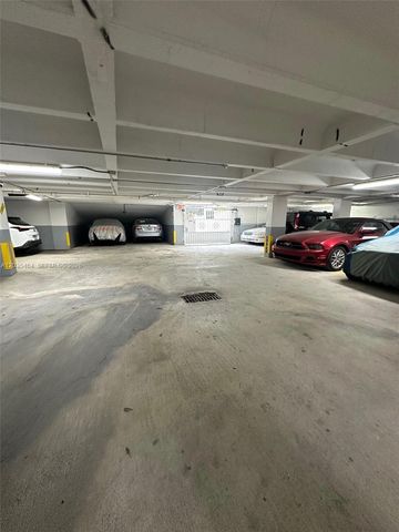 245 18th Street 401, Miami Beach, FL 33139