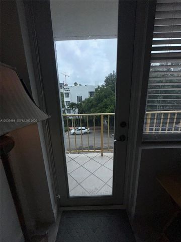 245 18th Street 401, Miami Beach, FL 33139