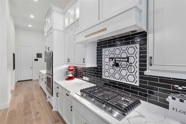 12932 Whitewater Way, Conroe, TX 77302