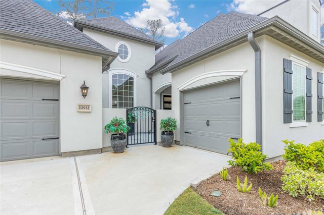 12932 Whitewater Way, Conroe, TX 77302