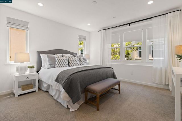 216 Ashton Way, Pleasant Hill, CA 94523