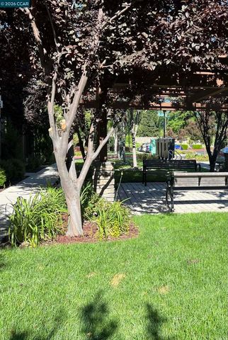 216 Ashton Way, Pleasant Hill, CA 94523