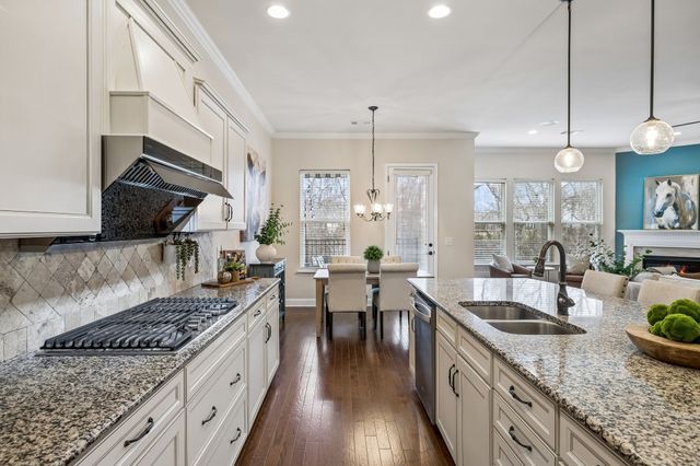 1126 Amelia Park Dr, Franklin, TN 37067