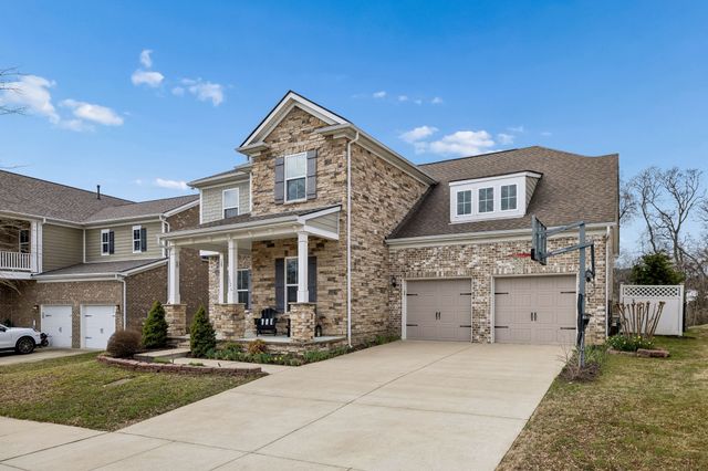 1126 Amelia Park Dr, Franklin, TN 37067