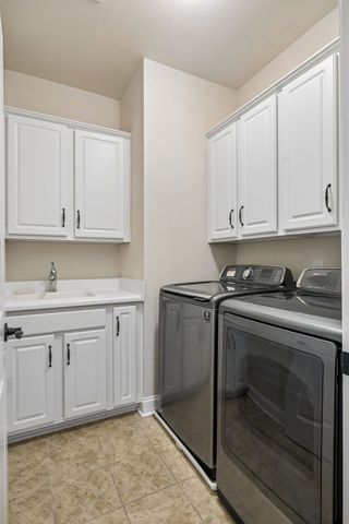 1126 Amelia Park Dr, Franklin, TN 37067