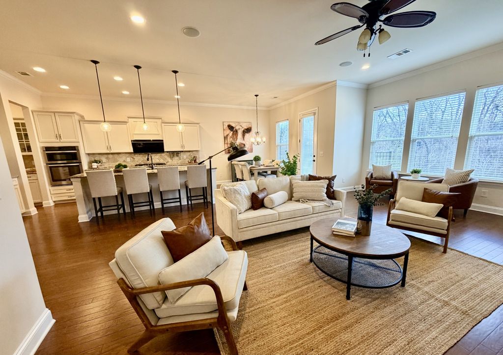 1126 Amelia Park Dr, Franklin, TN 37067