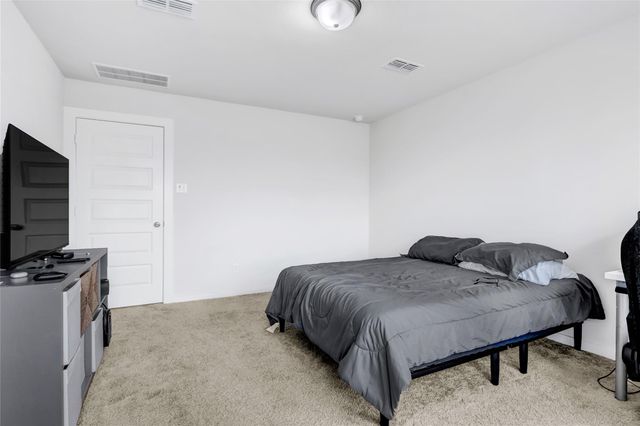 7218 Clearwater Cove Drive, Cypress, TX 77433