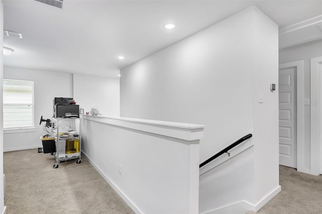 7218 Clearwater Cove Drive, Cypress, TX 77433