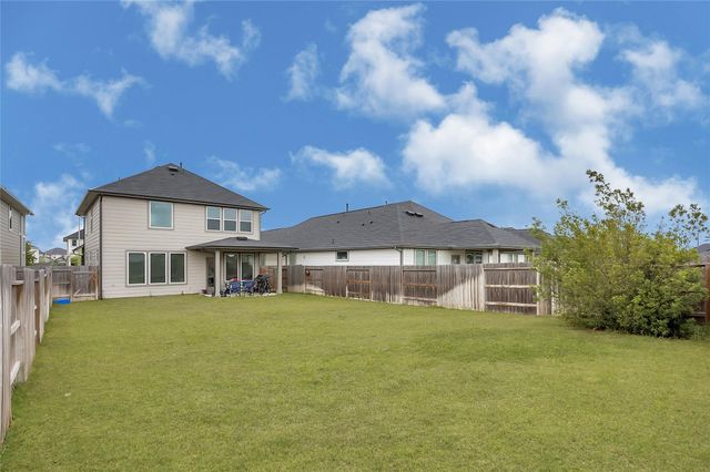 7218 Clearwater Cove Drive, Cypress, TX 77433