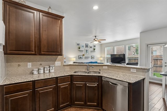 881 Vaquero Street, Allen, TX 75013