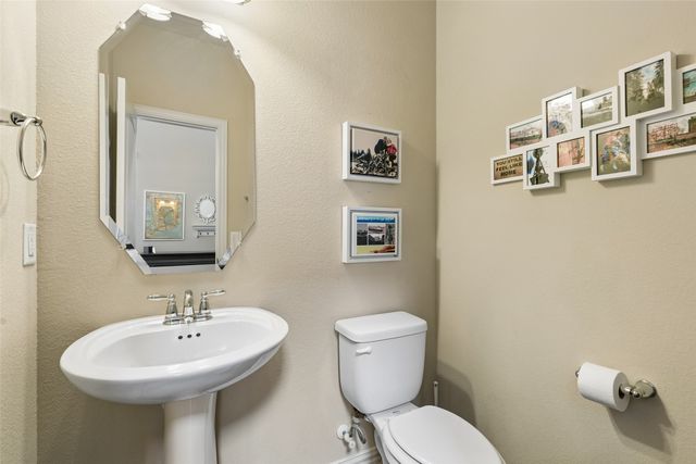 881 Vaquero Street, Allen, TX 75013