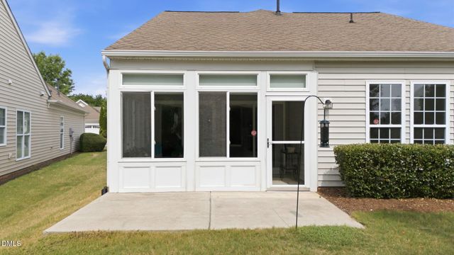 537 Tomkins Loop, Cary, NC 27519
