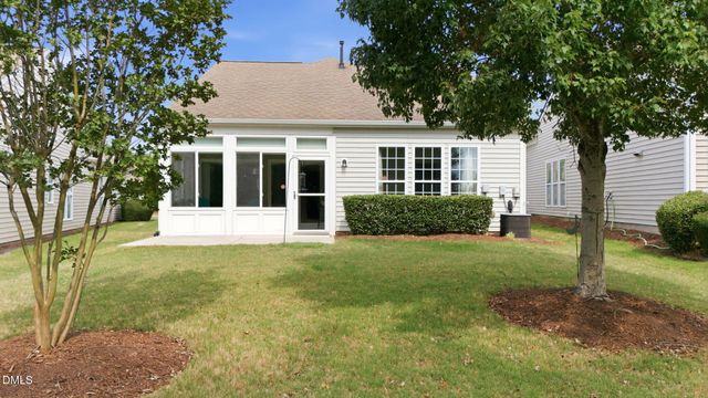 537 Tomkins Loop, Cary, NC 27519