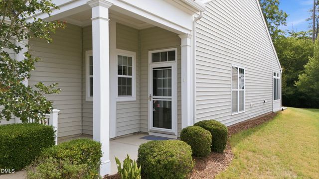 537 Tomkins Loop, Cary, NC 27519