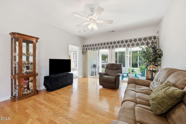 537 Tomkins Loop, Cary, NC 27519